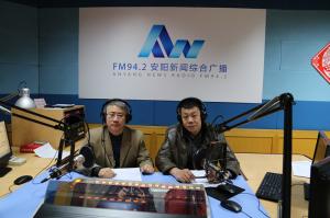 益和熱力公司董事長(zhǎng)、總經(jīng)理?xiàng)钣婪逶谖沂芯W(wǎng)上市民之家與廣大用戶(hù)群眾及網(wǎng)友進(jìn)行了在線(xiàn)交流溝通